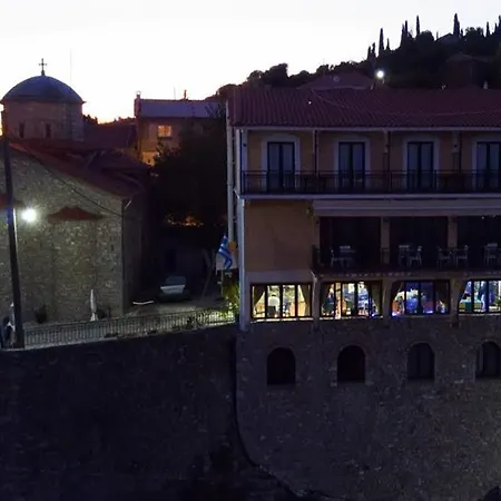 αγία θεοδώρα αρκαδία Hotel Isaris